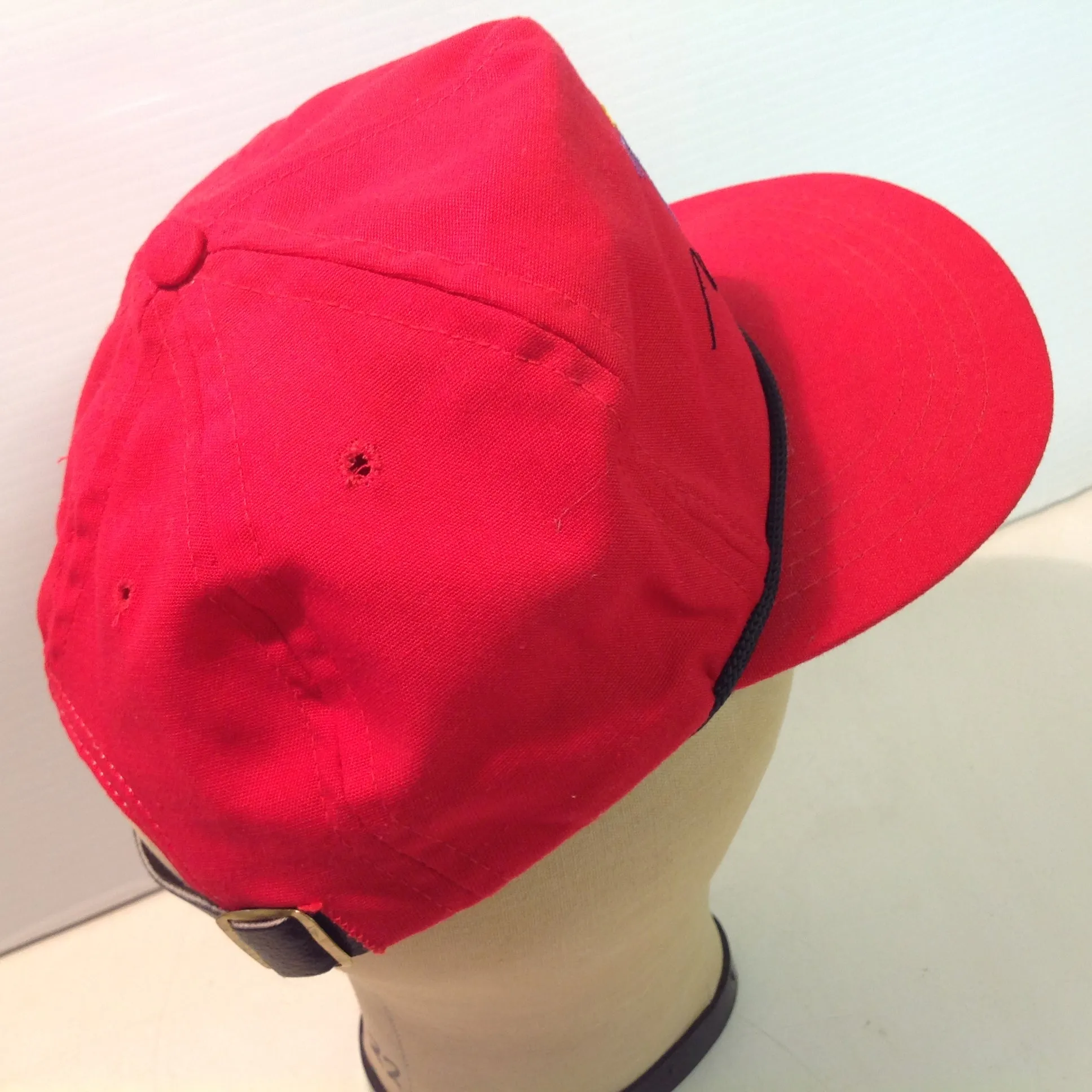 Vintage Souvenir Mirage Hotel Casino Las Vegas Nevada Red Baseball Cap